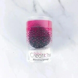 Beauty Creations Black Makeup Sponge